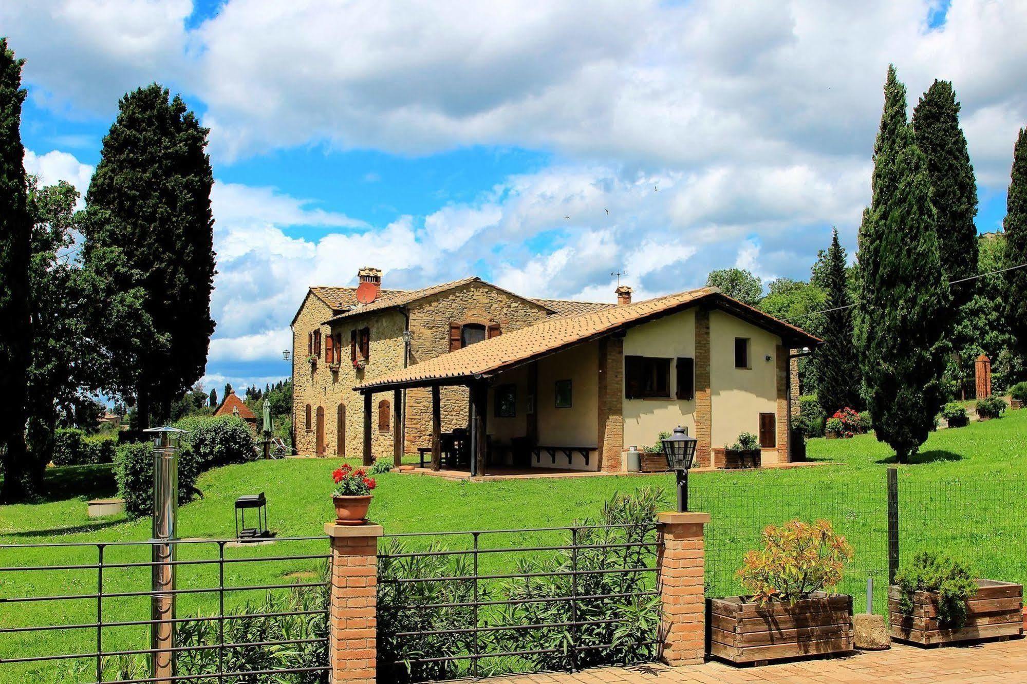 Agriturismo Villa Opera Вольтерра Экстерьер фото